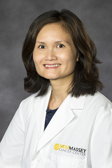 PhanGiao_WhiteCoat_72ppi